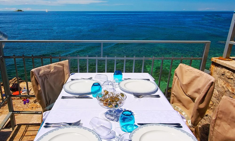 Restaurant mit Hund in Rovinj