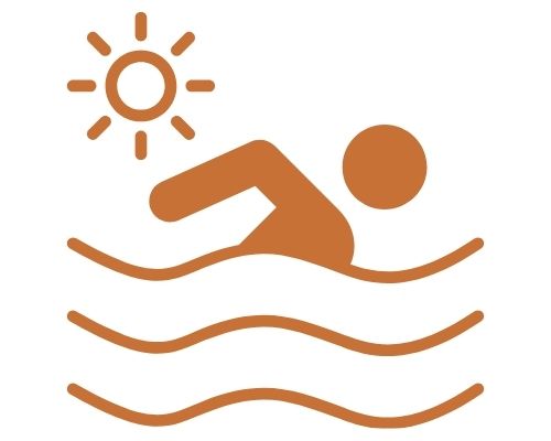 Ferienhaus mit Schwimmbad am Meer