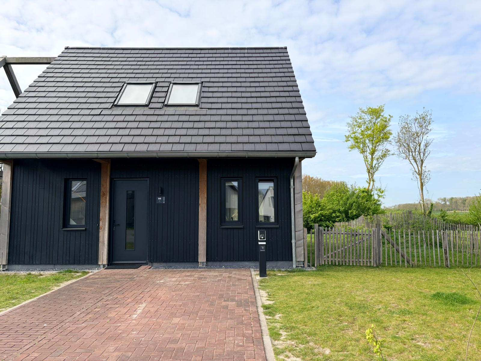 Ferienhaus mit umzäuntem Garten in Nieuwvliet-bad (Niederlande) und 2 Hunde erlaubt